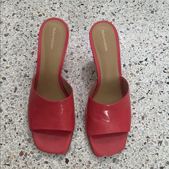 EUC Reformation hot pink Enya wedge sandal 9 - Picture 4 of 7